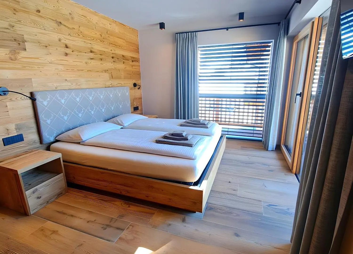 Arctik Chalet Livigno 0*,